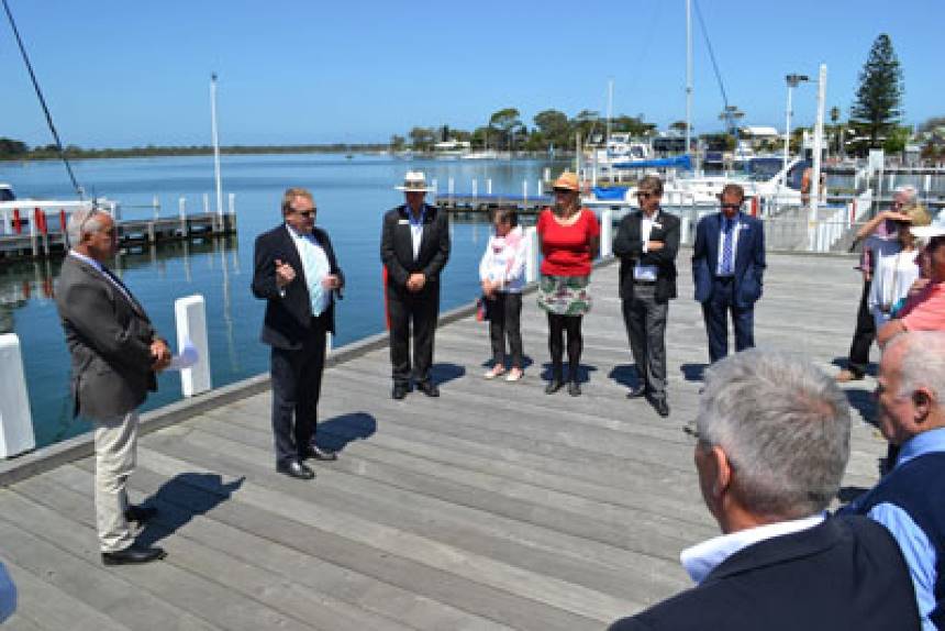 $800,000 Metung Wharf extension and upgrade